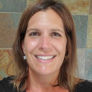 Meet your Posher, Joelle